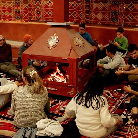 Stars Life Camp-Tour Hotel Wadi Rum Bagian luar foto
